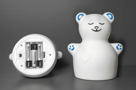 LiiBattaries POWERFUL LITHIUM-ION BATTERY AAA USB-C 4pcs. 500mAh 1.5V