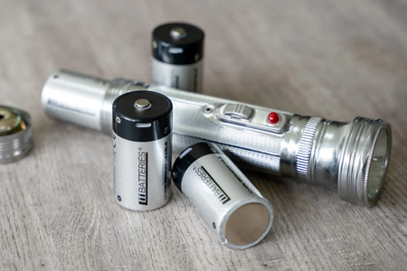 LiiBattaries POWERFUL LITHIUM-ION BATTERY D USB-C 2pcs. 6500mAh.